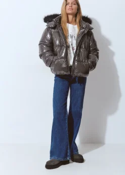 Abrigo acolchado vinilado