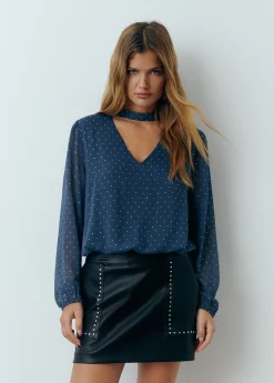 Blusa detalle chocker brillos