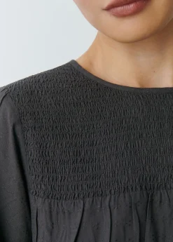 Blusa pecherín smock