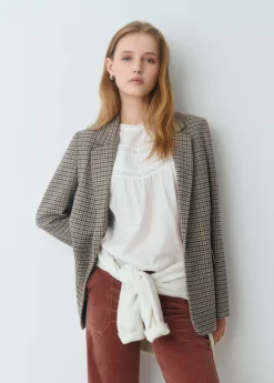 Blusa romántica puntillas