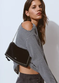 Bolso piel solapa cadena