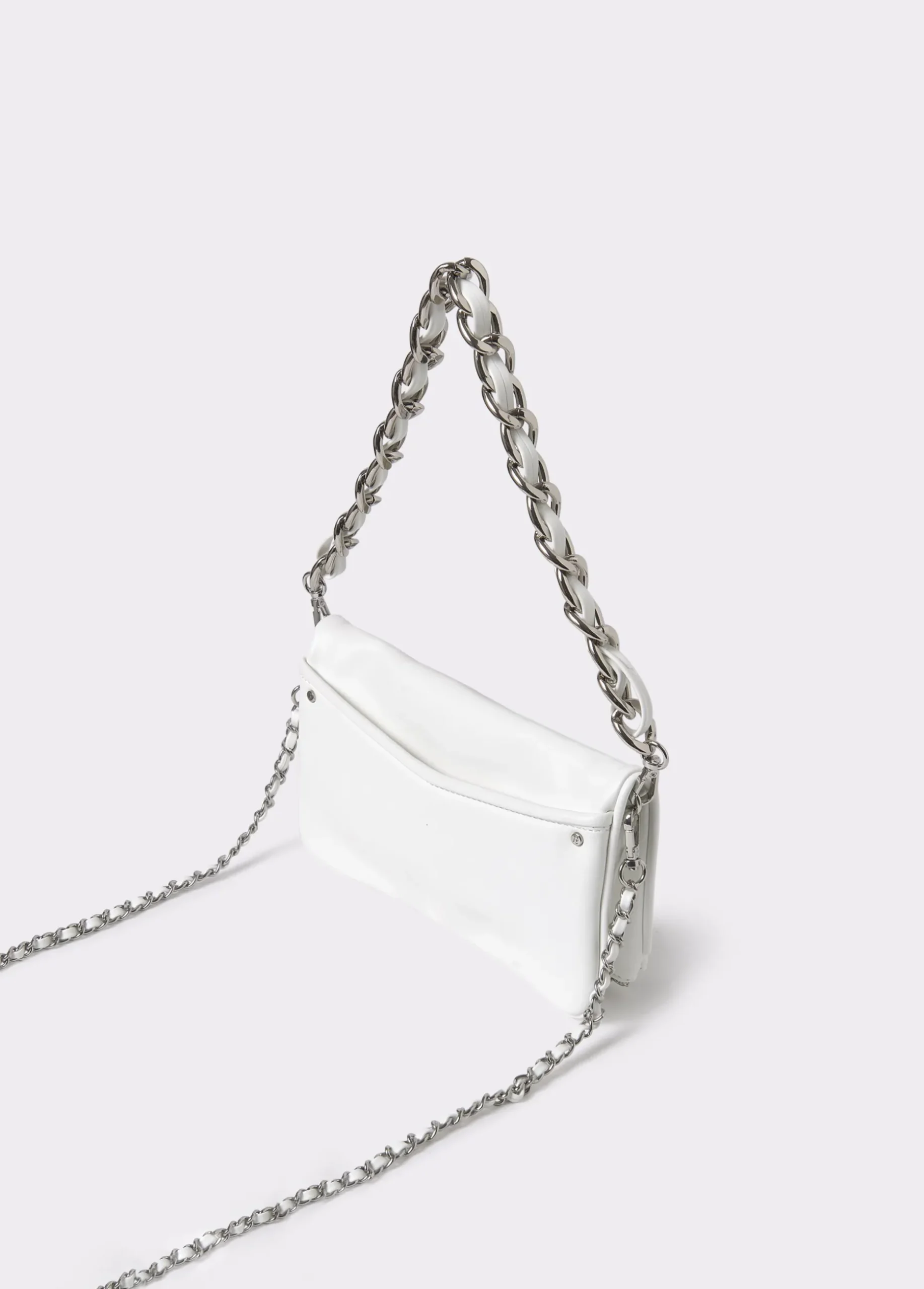 Bolso solapa cadena gruesa