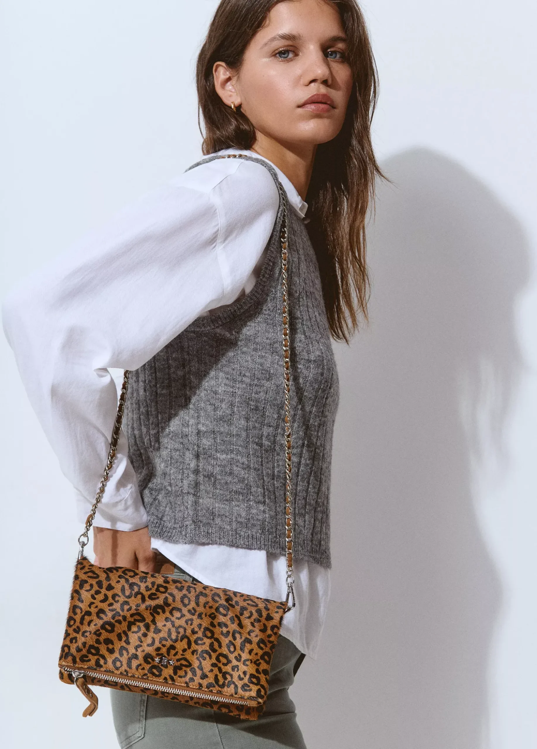 Bolso solapa piel estampado animal