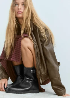 Botín piel motero hebilla