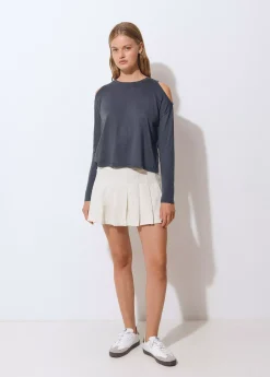 Camiseta cut-out hombro