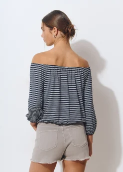 Camiseta escote bardot raya tejida