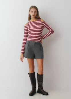 Camiseta raya lurex cut-out hombro