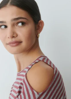 Camiseta raya lurex cut-out hombro