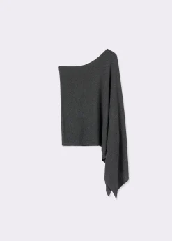 Capa con hilo metalizado