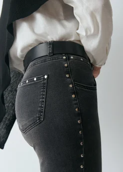 Jeans flare cropped tachas