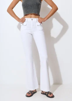 Pantalón campana bolsillos frontales