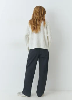 Pantalón tachas estrellas