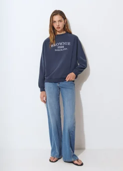 Sudadera bordada manga ranglan