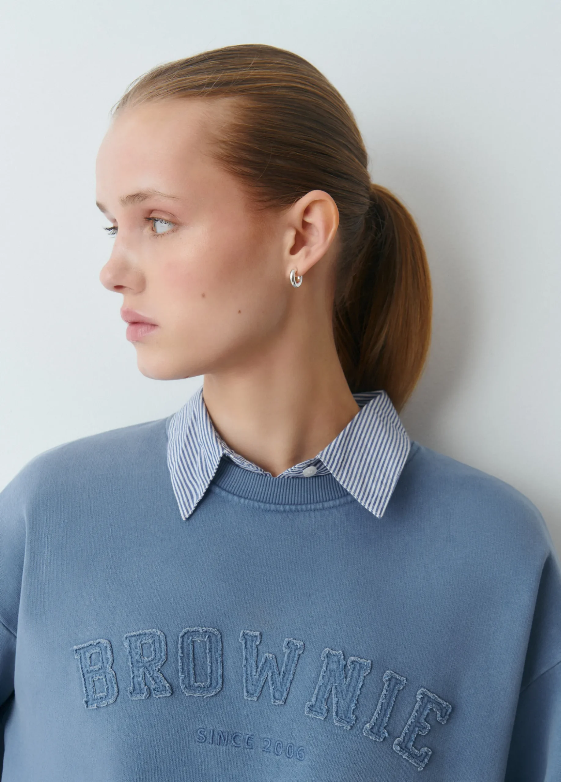 Sudadera texto desflecado