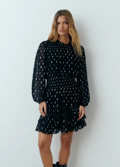 Vestido brillo smock cintura